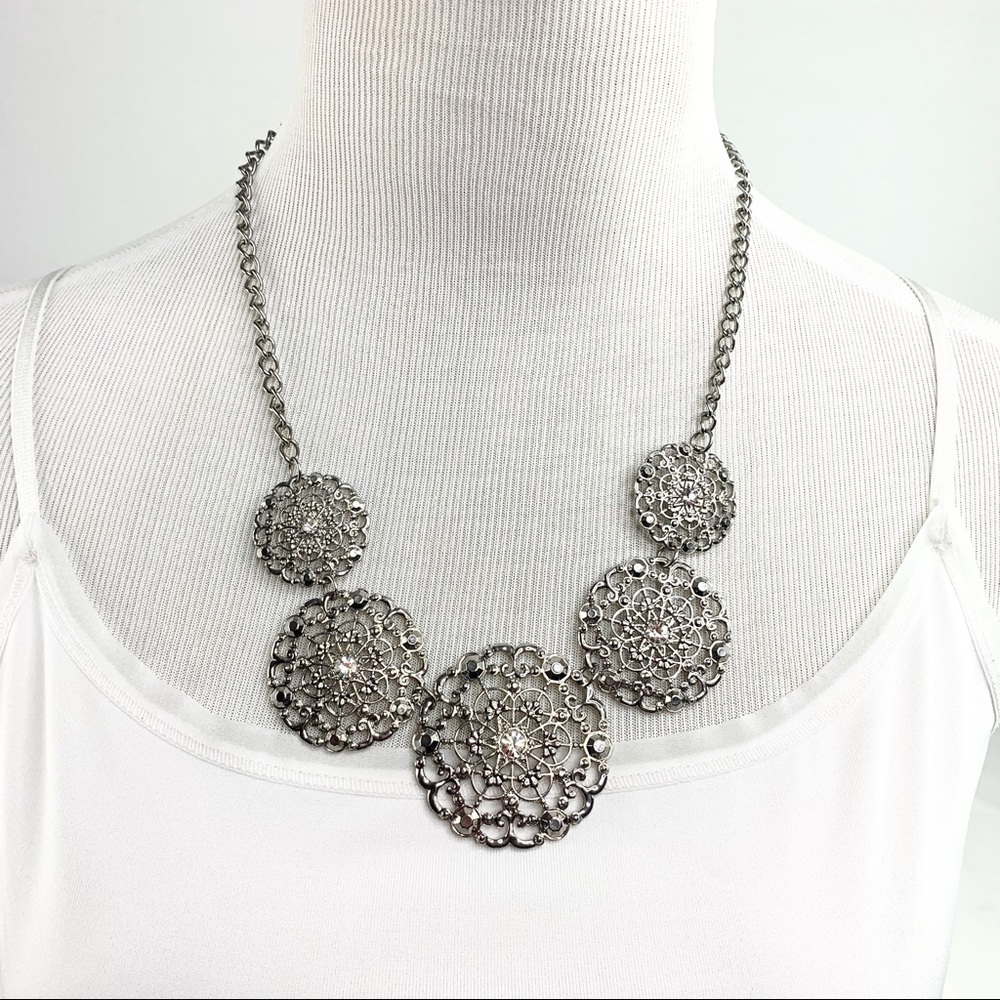 Sparkling Silver Floral Necklace